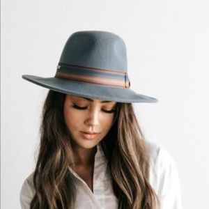 ISO GIGI PIP HAT